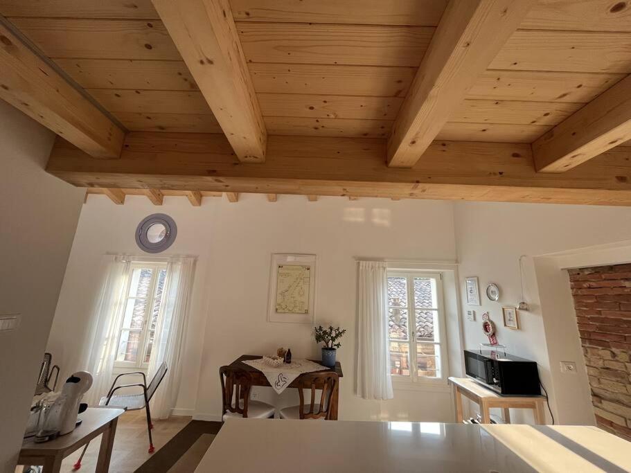 La Piccola Casa Al Lago - Intera Casa Con 3 Camere E 2 Box Salò Exterior foto